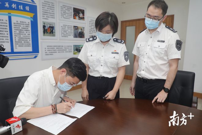 湛江电子烟厂_湛江烟酒专卖店_湛江电子烟实体店